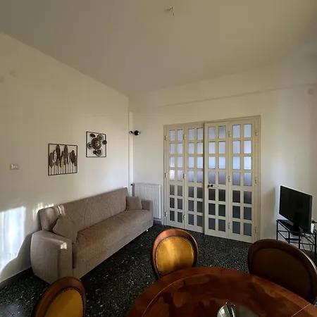 Elena's House * Naples