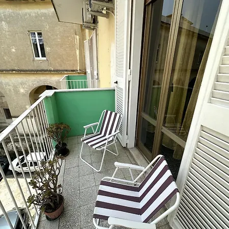 Apartment Elena's House