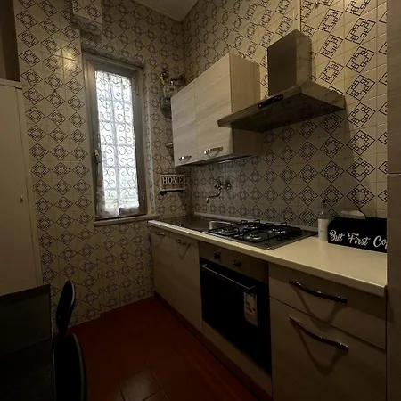 Апартаменты Elena's House *