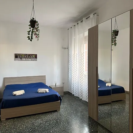 Elena's House דירה *